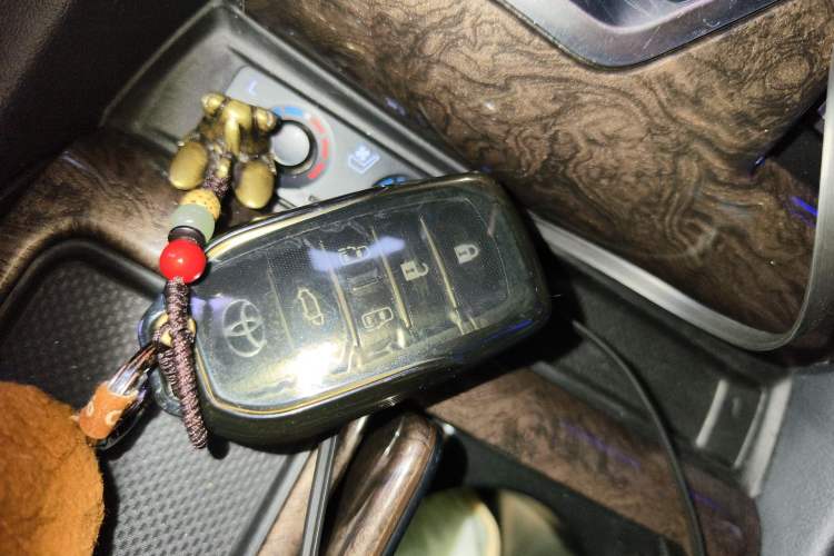 Used Toyota Vellfire 2019 Dual-Engine 2.5L HV Prestige Edition
