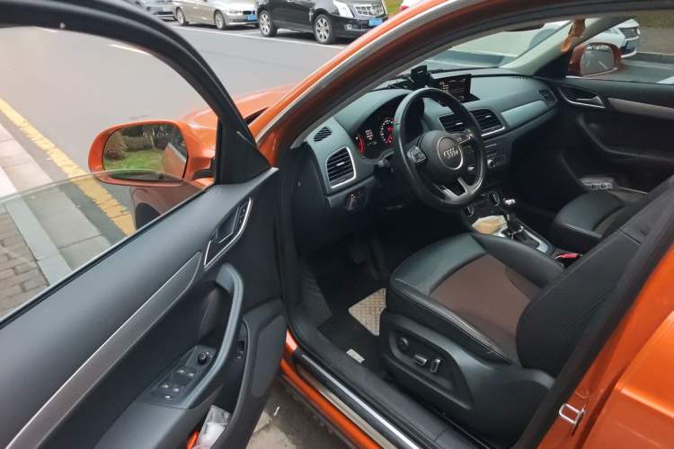 Used Audi Q3 2016 30 TFSI Fashion Model
