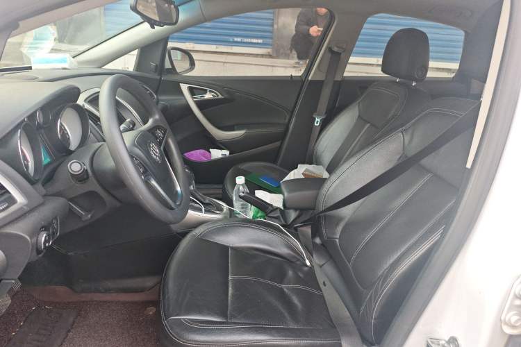 Used Buick GT 2013 GT 1.8L Automatic Fashion Edition