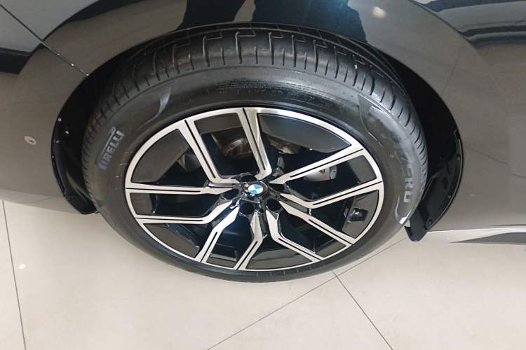 Used BMW 7 Series 2023 735Li M Sport Package