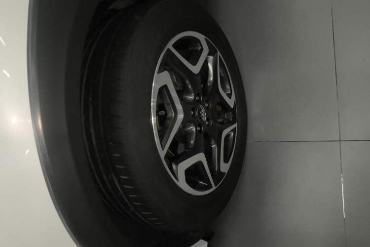 Used Subaru XV 2020 Revised Version 2.0i All-Wheel-Drive Luxury Edition with EyeSight
