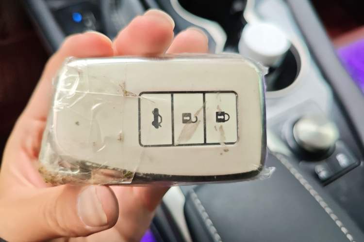 Used Lexus RX 2020 Revised Version 300 Two-Wheel Drive Comfort Edition Vehicle Key