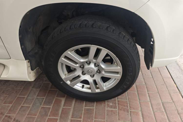 Used Toyota Prado 2016 2.7L Automatic Standard Edition
