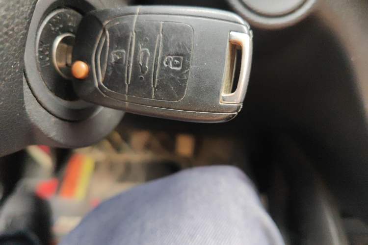 Used Wuling Hongguang S3 2019 1.5L Manual Luxury Model China VI Standard