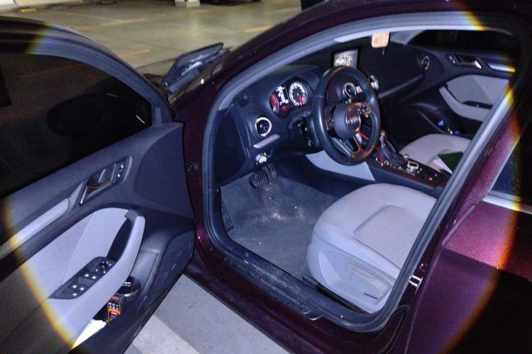 Used Audi A3 2020 Restyled Limousine 35 TFSI Ambition Version China VI Driver Seat