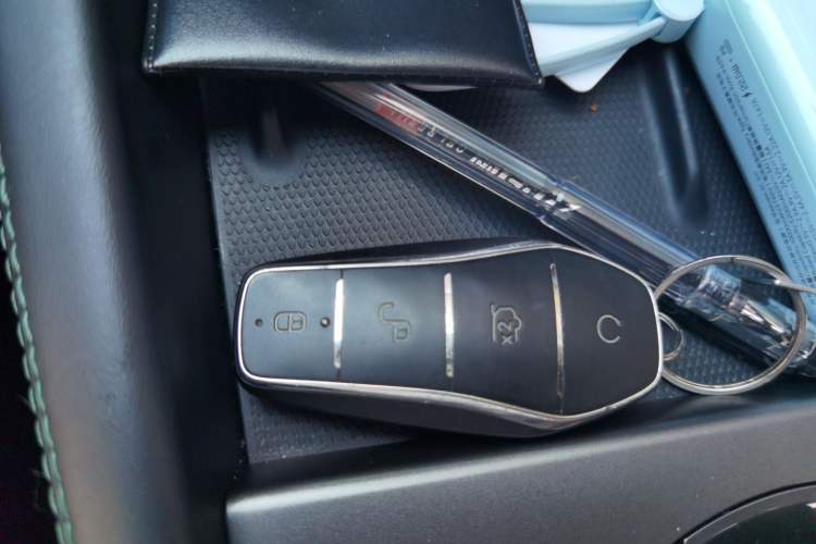 Used BYD Seal 06 New Energy 2024 DM-i 80KM Prestige Model
