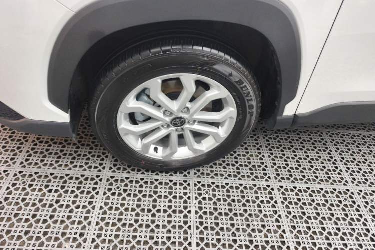 Used Toyota FRONTLANDER 2024 2.0L CVT Leading Plus Edition
