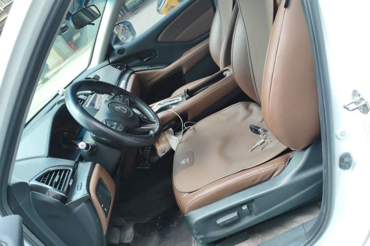 Used Acura CDX 2016 1.5T Two-Wheel Drive Deluxe Edition Left Front Seat