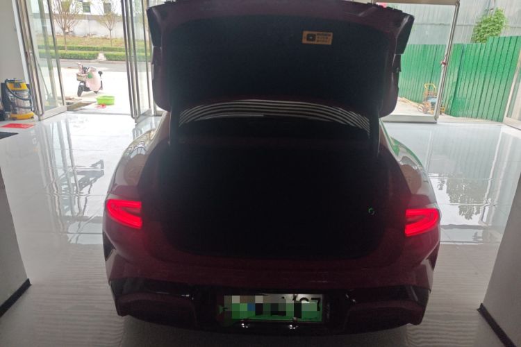 Used Xiaomi Auto SU7 2024 Four-Wheel Drive Ultra-Long Range Advanced Intelligent Driving Max Edition