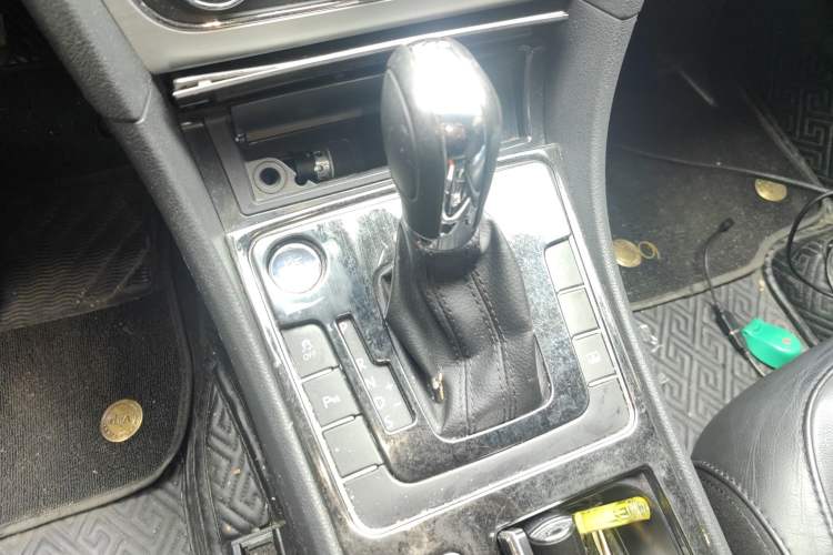 Used Volkswagen Passat 2015 1.8TSI DSG Prestige Edition
