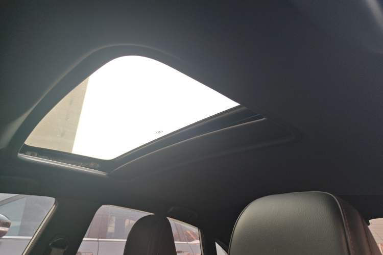 Used Chevrolet Monza 2020 Light Hybrid RS 330T Automatic Comfort Edition
