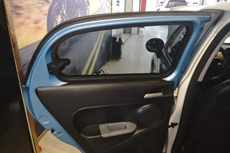 Used ORA Black Cat 2021 351 km Standard Version
