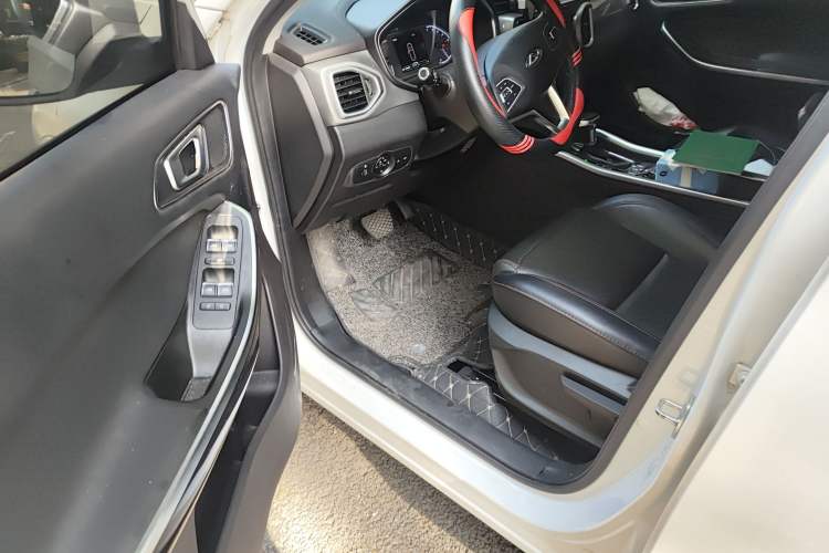 Used Chery Tiggo 5x 2017 1.5T DCT Elite Model
