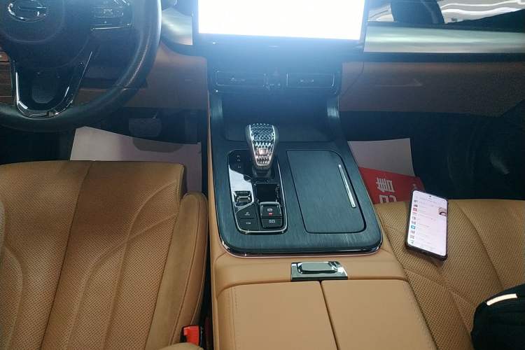 Used GAC Trumpchi ES9 2024 PHEV with 143 km Max