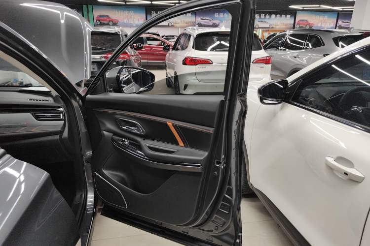 Used Oshan X7 PLUS 2022 1.5T Blue Whale Edition Automatic Luxury Trim