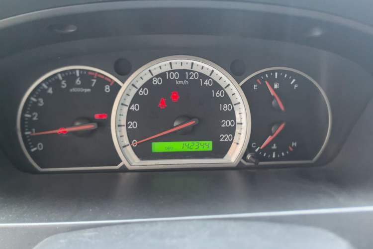 Used Chevrolet Epica 2010 1.8 Luxury Edition MT Instrument Cluster