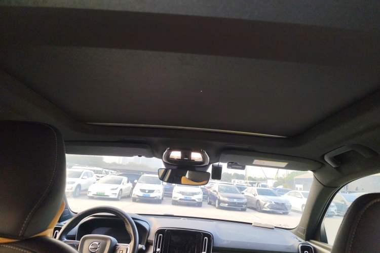 Used Volvo XC40 2023 B3 Zhiyuan Luxury Edition