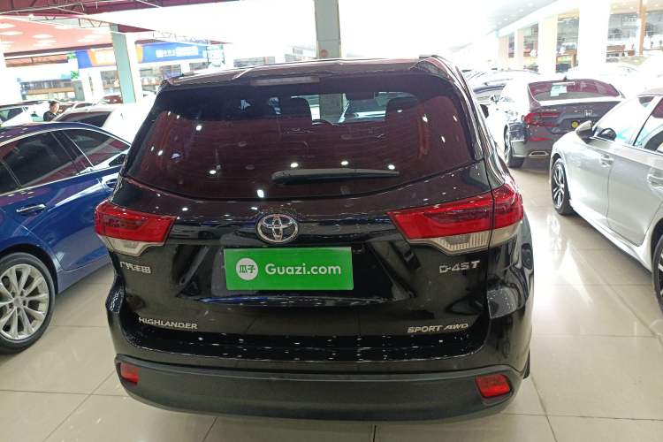 Used Toyota Highlander 2018 2.0T Four-Wheel Drive Luxury Version 7 Seats China VI Standard