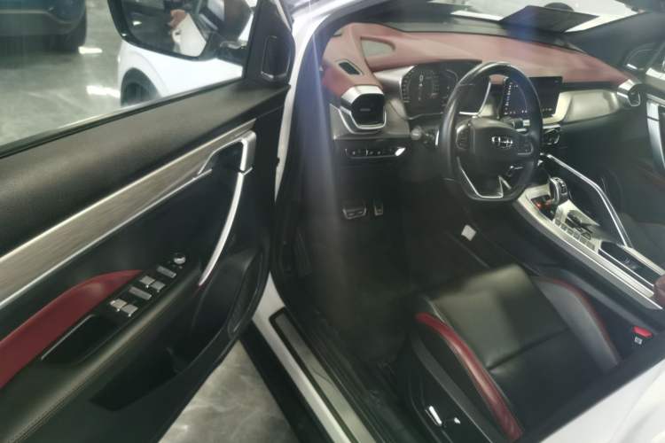 Used Geely Auto Coolray 2019 Sport Version 260T DCT Explorer China VI Standard