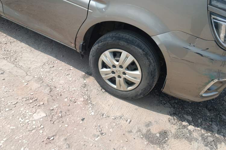 Used FORTHING Lingzhi 2018 M5L 1.6L 7-Seater Comfort Model