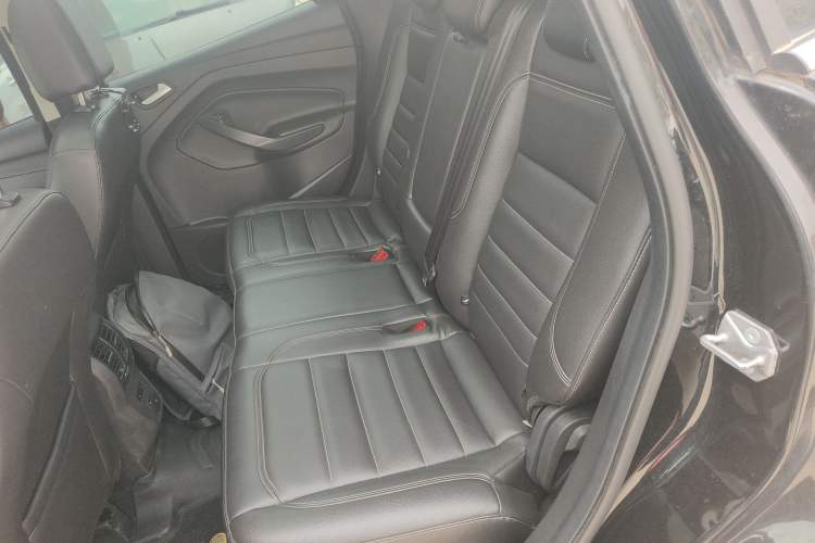 Used Ford Kuga 2019 EcoBoost 180 Two-Wheel-Drive Platinum Edition China VI Standard
