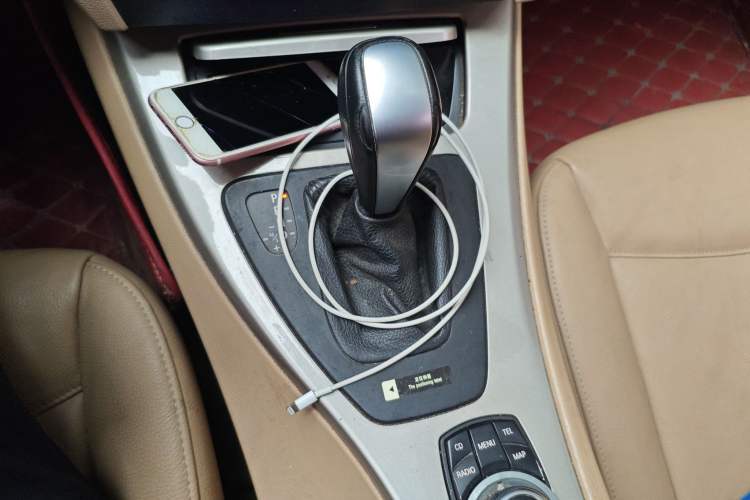 Used BMW 3 Series 2010 320i Luxury Model