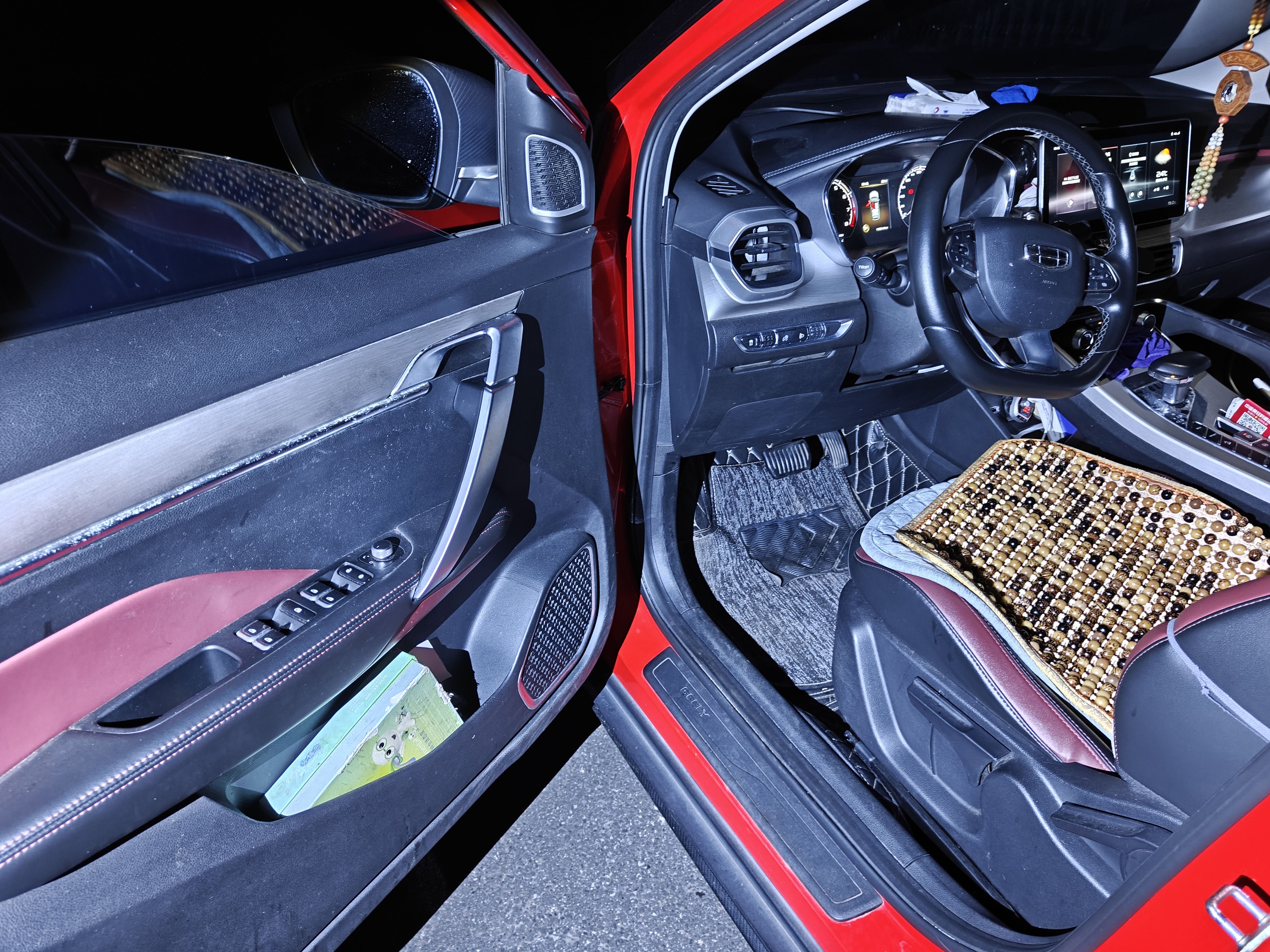 Geely Auto Coolray 2021 1.4T DCT Diamond Edition — снимка 16