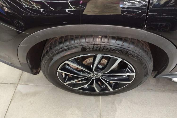 Used Mercedes-Benz GLC 2021 GLC 300 L 4MATIC Dynamic Model Right Rear Wheel Hub