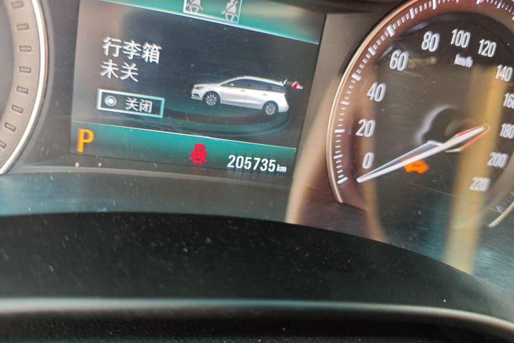 Used Buick GL6 2018 18T 6-Seater Luxury Model