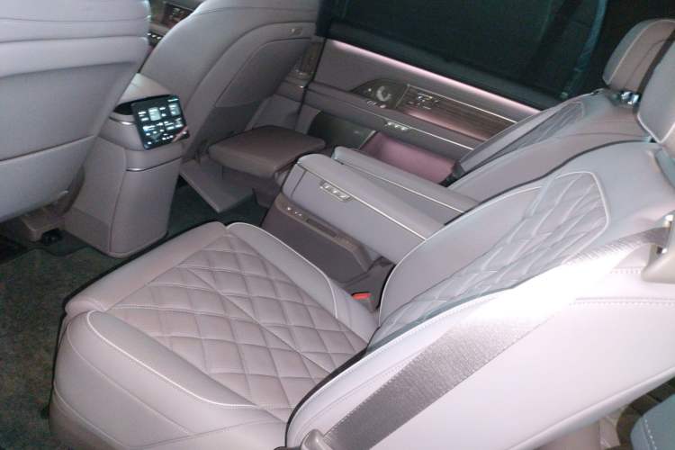 Used Nio ES8 2026 Model 6-seat Executive Luxury Edition Left Rear Seat