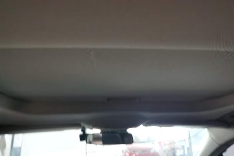 Used Ford Mondeo 2017 EcoBoost 180 Luxury Model Headliner