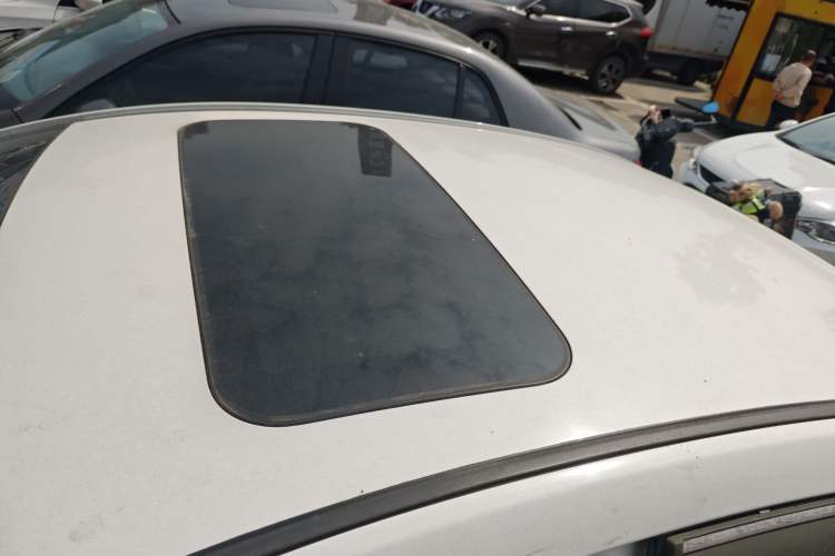 Used Geely Auto Emgrand New Energy 2018 EV450 Elite Model Roof