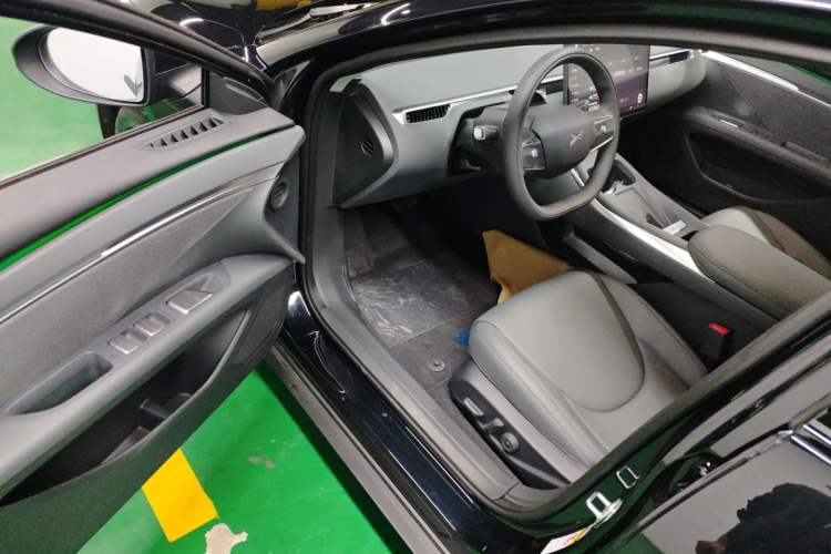 Used XPeng MONA M03 2025 515 Long-Range Plus Driver Seat