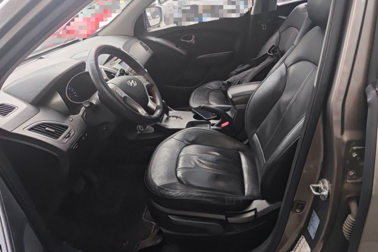Used Hyundai ix35 2013 2.0L Automatic Two-Wheel Drive Smart GLS China IV Standard
