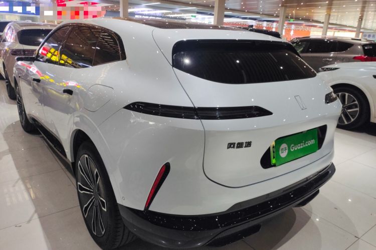 Used Avatr 07 2024 Ultra Range-Extended Four-Wheel Drive Exterior 2