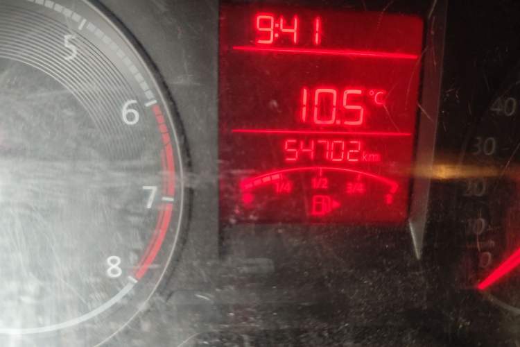 Used Volkswagen Santana 2019 1.5L Manual Fashion Edition China VI Standard Odometer Close Up