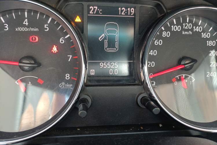 Used Nissan Qashqai 2015 2.0 XL Cool Fire MT 2WD