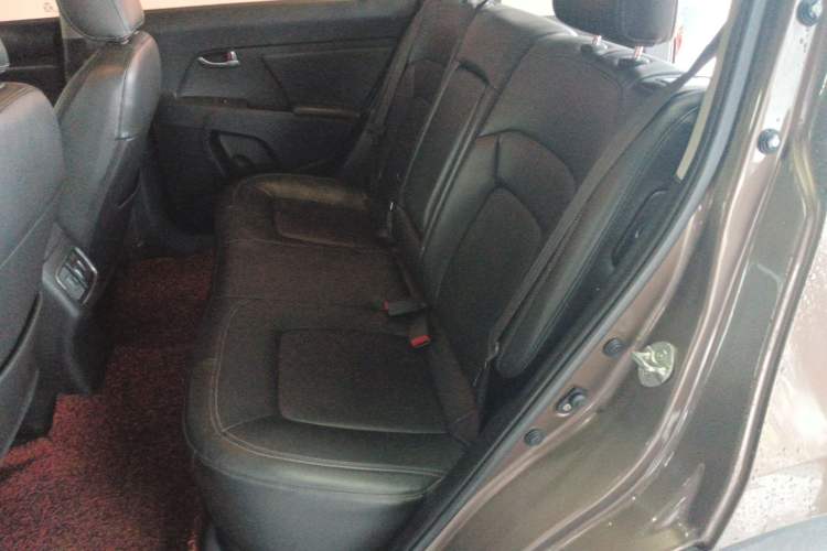 Used Kia Sportage R 2016 2.0L Automatic Two-Wheel Drive GLS Trim