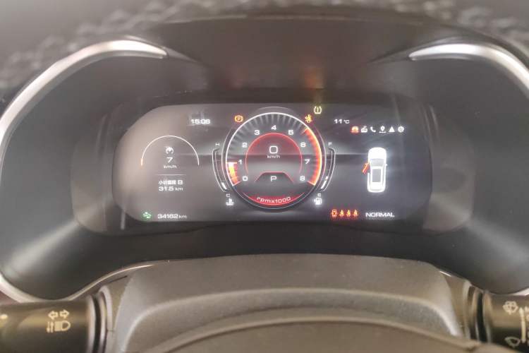 Used Wey VV6 2021 2.0T Two-Wheel Drive Smart Plus