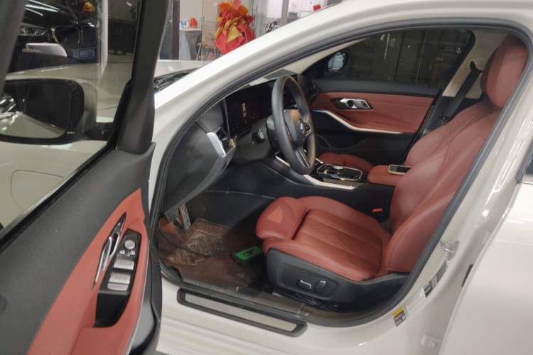 Used BMW i3 2024 eDrive 35 L