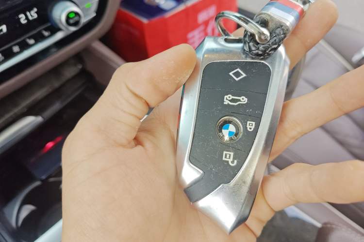 Used BMW 5 Series 2021 Facelifted 530Li Leading Edition M Sport Package Vehicle Key