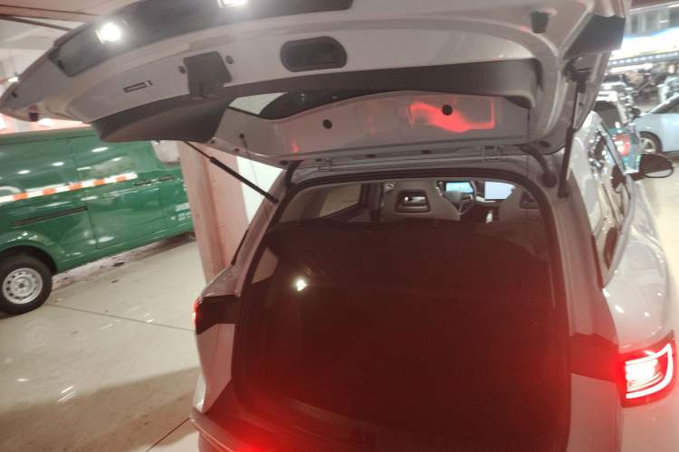 Used BYD Yuan UP 2024 401KM Beyond Edition
