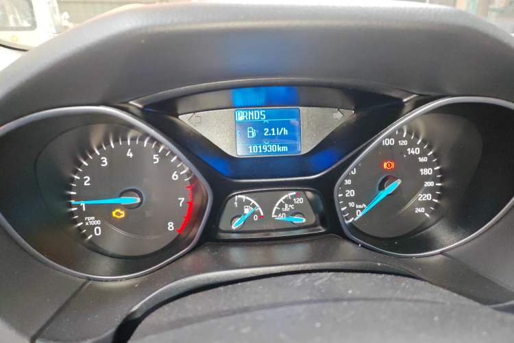 Used Ford Focus 2017 Hatchback 1.6L Automatic Fashion Edition Smart Drive Version
