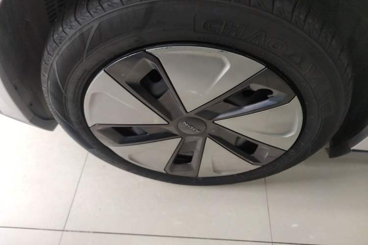 Used AION Y 2023 Younger Left Front Wheel Hub