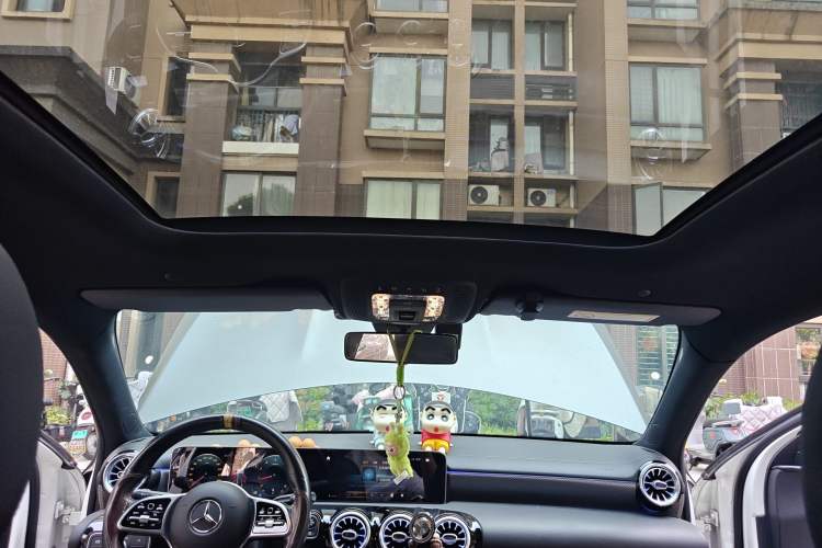 Used Mercedes-Benz A-Class 2020 Facelift A 180 L Sport Sedan Special Configuration Headliner