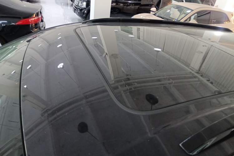 Used Dongfeng Aeolus Huge 2022 Mach Dual-Motor 1.5T MHD Dare-to-Dream Edition
