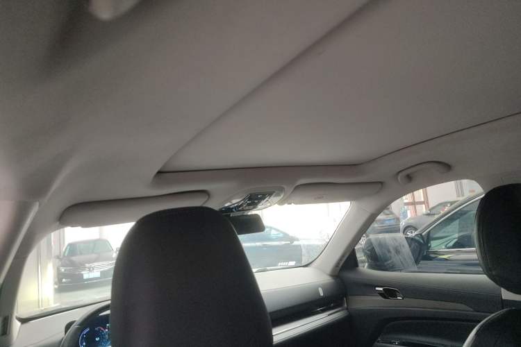 Used Ford Equator Sport 2022 EcoBoost 170 Platinum Edition Headliner