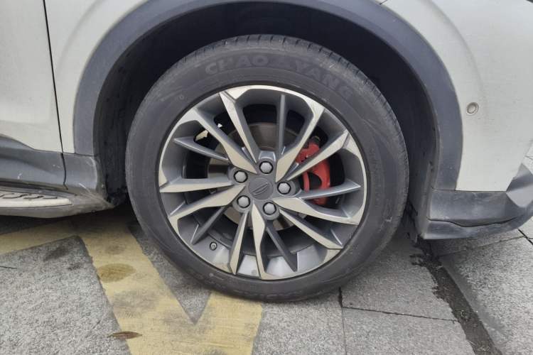 Used Geely Auto Coolray 2019 Sport Model 260T DCT Battle China V Standard
