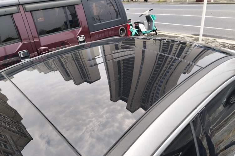 Used Mercedes-Benz A-Class 2020 Facelift A 180 L Sport Sedan Special Configuration Roof