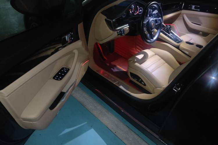 Used Porsche Panamera 2019 Panamera Executive Long Wheelbase 2.9T Driver Seat